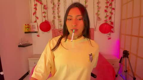 Mary online show from December 2025 07:51:02 PM