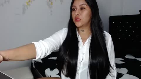Snapshot of venus_menoza chatting on December 2024 09:50:01 PM venus_menoza online show from December 2024 09:50:01 PM