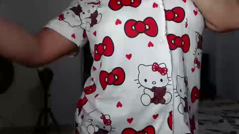 Snapshot of venus_menoza chatting on October 2025 09:50:02 PM venus_menoza online show from October 2025 09:50:02 PM