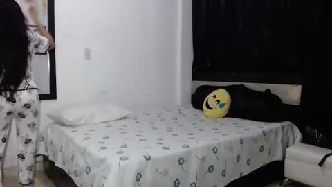 venus_menoza online show from March 2026 12:08:01 PM