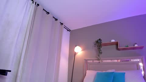 venus_reid online show from January 2025 08:06:01 AM