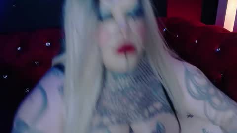 Snapshot of venus_rock chatting on October 2025 04:59:02 AM Venus Ink online show from October 2025 04:59:02 AM