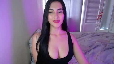 Snapshot of venus_starmodel chatting on December 2024 08:25:01 PM Venus online show from December 2024 08:25:01 PM