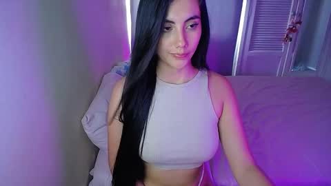 Snapshot of venus_starmodel chatting on December 2024 10:36:02 PM Venus online show from December 2024 10:36:02 PM