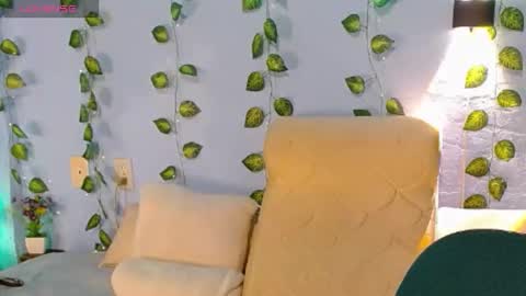 Catalina online show from October 2025 01:28:01 AM