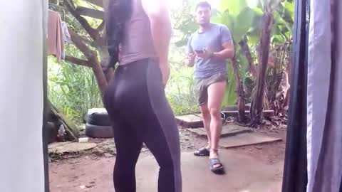 venus ... zeus sheer  online show from December 2025 01:05:02 PM