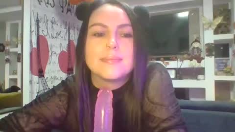 Snapshot of venusina07 chatting on October 2025 08:16:02 AM VENUSINA07 online show from October 2025 08:16:02 AM