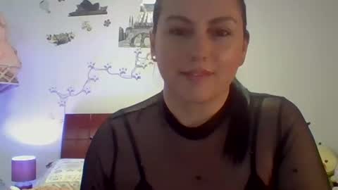 Snapshot of venusina07 chatting on November 2025 09:06:02 AM VENUSINA07 online show from November 2025 09:06:02 AM