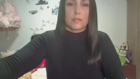 Snapshot of venusina07 chatting on December 2025 07:05:01 AM VENUSINA07 online show from December 2025 07:05:01 AM