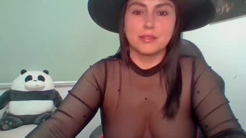 Snapshot of venusina07 chatting on February 2026 09:19:01 AM VENUSINA07 online show from February 2026 09:19:01 AM