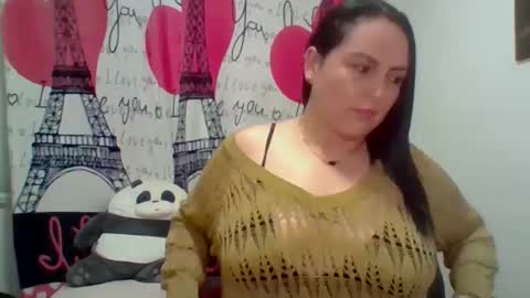 Snapshot of venusina07 chatting on March 2026 11:32:02 PM VENUSINA07 online show from March 2026 11:32:02 PM