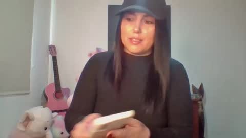 VENUSINA07 online show from May 2026 04:01:02 PM