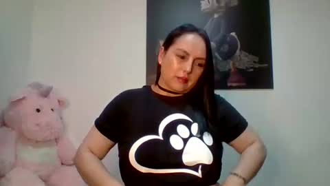VENUSINA07 online show from May 2026 05:14:02 AM