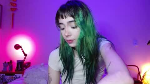 Venus online show from November 2025 02:21:01 AM