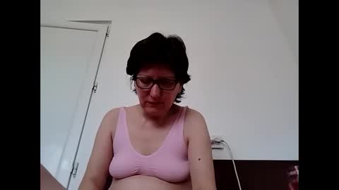 Vera online show from April 2026 12:41:01 PM