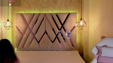 Domelipa  online show from February 2025 11:55:01 AM