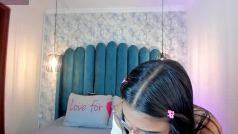 Domelipa  online show from April 2026 11:10:01 AM