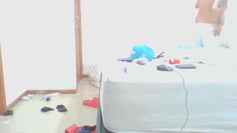 Snapshot of vergagolosa22 chatting on December 2025 05:53:01 PM vergagolosa22 online show from December 2025 05:53:01 PM