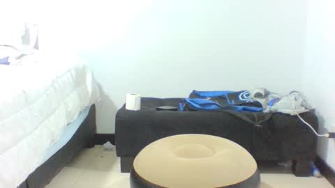 Snapshot of vergagolosa22 chatting on March 2026 05:04:01 AM vergagolosa22 online show from March 2026 05:04:01 AM