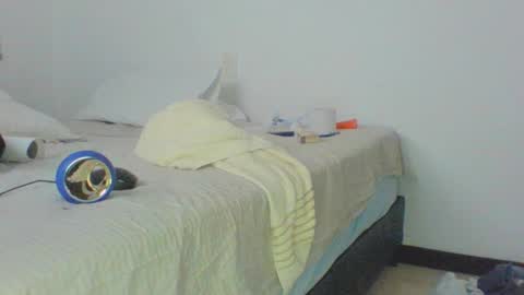 Snapshot of vergagolosa22 chatting on April 2026 09:57:01 AM vergagolosa22 online show from April 2026 09:57:01 AM