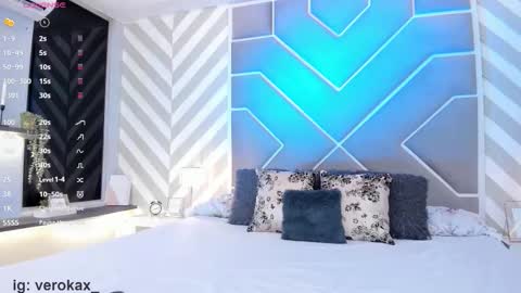 Snapshot of verokax chatting on October 2025 04:19:02 AM Vero online show from October 2025 04:19:02 AM