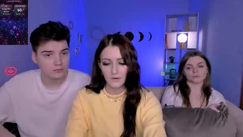 Ronni online show from November 2025 12:54:01 AM