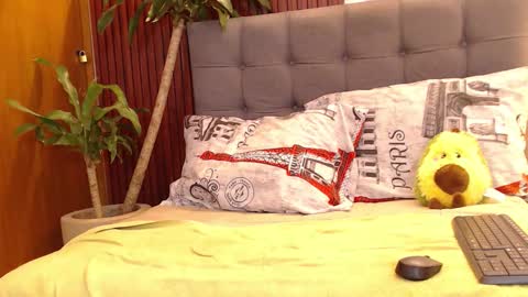 VERONICA online show from February 2026 03:01:01 PM