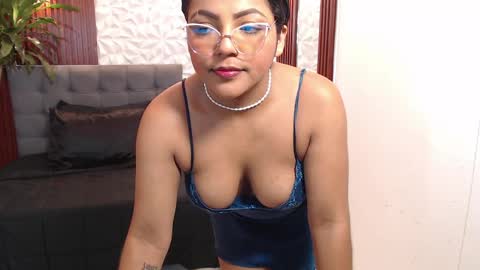 VERONICA online show from April 2026 02:44:01 PM