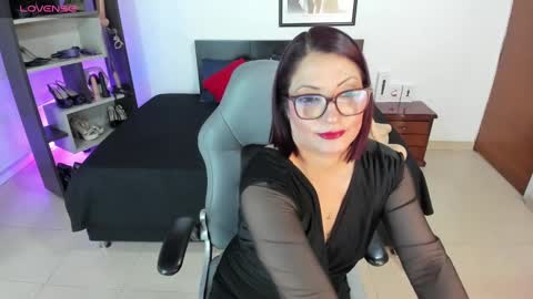 Vero Milf online show from February 2025 07:05:01 AM