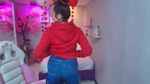 Snapshot of veronica_miiller chatting on February 2026 07:54:01 PM veronica online show from February 2026 07:54:01 PM