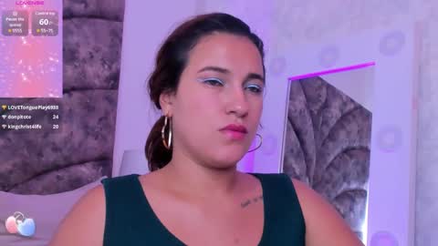 Snapshot of veronica_olson_ chatting on January 2025 11:04:02 AM Veronica Olson online show from January 2025 11:04:02 AM