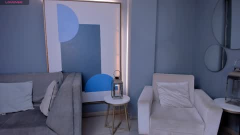 Snapshot of veronicablue1 chatting on May 2026 10:12:01 AM Vero online show from May 2026 10:12:01 AM