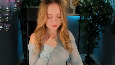  VERONICA  FOLLOW ME  online show from January 2026 07:01:01 AM