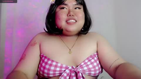 Snapshot of veronicakisses chatting on February 2025 04:13:02 PM MS. VERONICA 22 I love Aza 3 online show from February 2025 04:13:02 PM