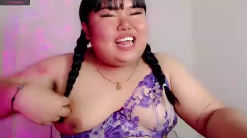 Snapshot of veronicakisses chatting on February 2025 06:09:02 PM MS. VERONICA 22 I love Aza 3 online show from February 2025 06:09:02 PM