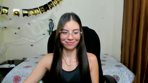 Veronica Miller online show from October 2025 02:12:02 AM