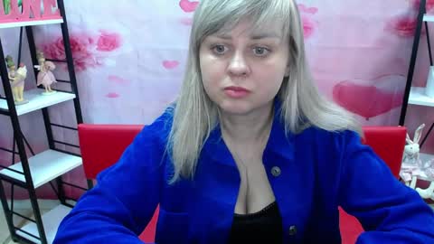 Snapshot of veronicasvitt chatting on March 2026 12:28:01 PM VeronicaSvitt online show from March 2026 12:28:01 PM