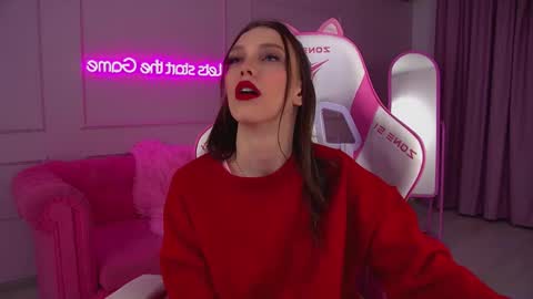 Veronica online show from November 2025 06:43:02 PM