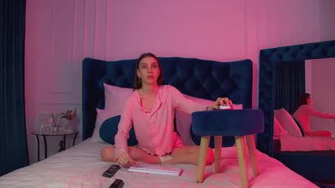 Veronica online show from February 2026 06:41:02 PM