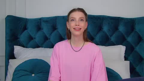 Veronica online show from May 2026 06:38:02 PM