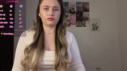 Snapshot of veronika__winslow_ chatting on March 2026 02:59:01 AM Vero online show from March 2026 02:59:01 AM