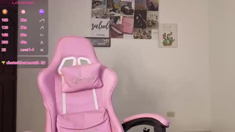 Snapshot of veronika__winslow_ chatting on March 2026 04:18:01 AM Vero online show from March 2026 04:18:01 AM