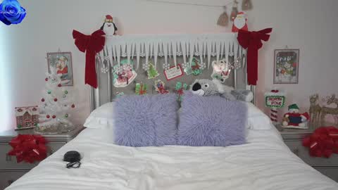 Veronika Rose please click show more if you want to see more of my content online show from December 2024 05:11:01 PM