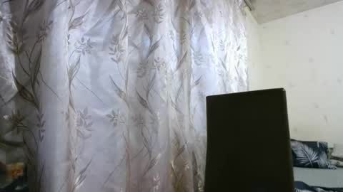 veronika_xi online show from October 2025 07:31:02 AM