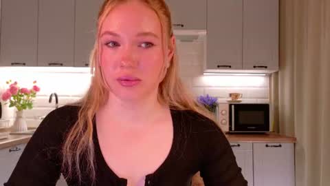 Veronika online show from June 2026 07:19:01 PM
