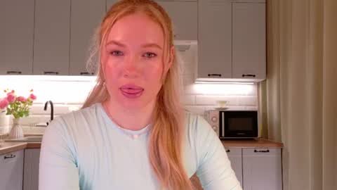Veronika online show from June 2026 07:09:01 PM