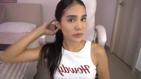  V A L  help me reach 100likes online show from March 2026 03:42:01 PM