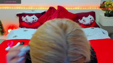 Snapshot of verrasweet4u chatting on December 2024 07:56:02 AM VerraSweet4u online show from December 2024 07:56:02 AM