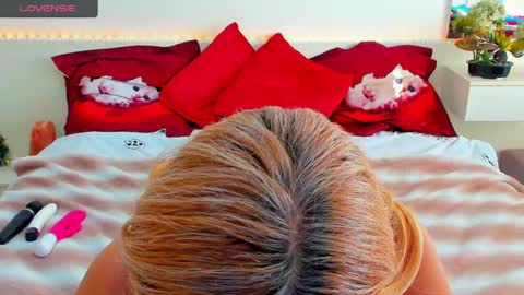 Snapshot of verrasweet4u chatting on January 2025 07:07:01 AM VerraSweet4u online show from January 2025 07:07:01 AM