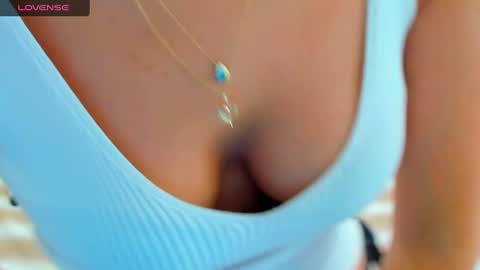 Snapshot of verrasweet4u chatting on February 2025 10:01:02 AM VerraSweet4u online show from February 2025 10:01:02 AM